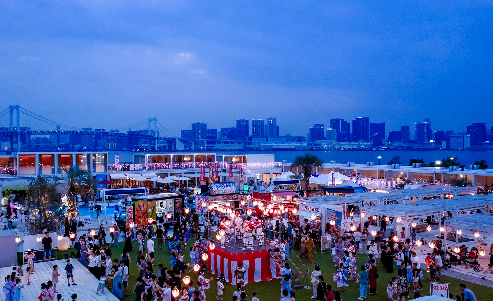 キラナの大夏祭りの様子