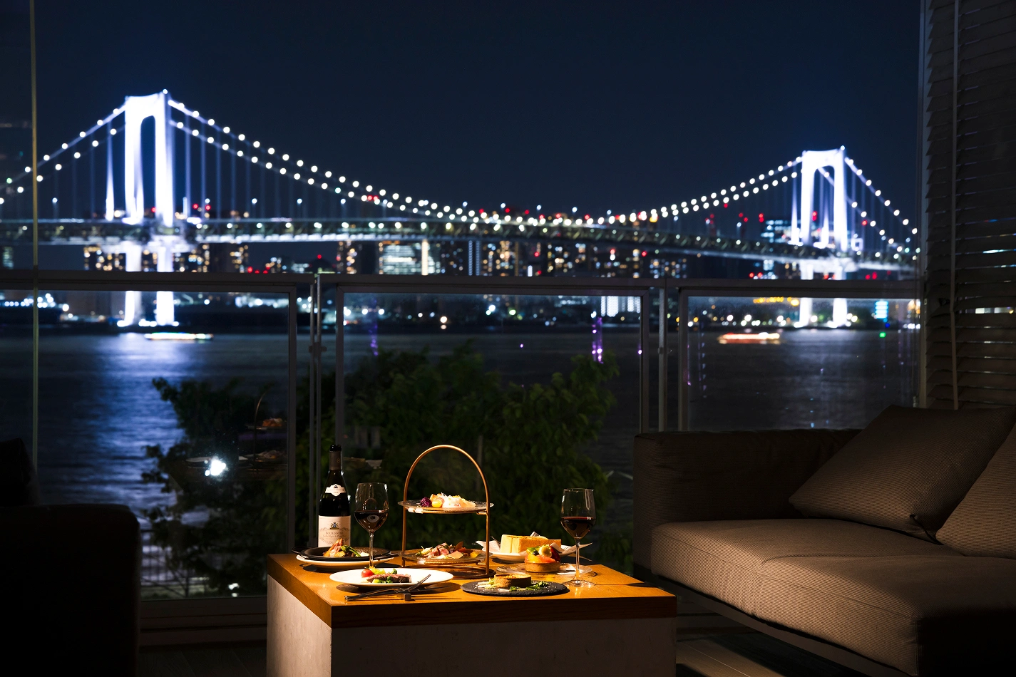 夜景の見えるレストラン